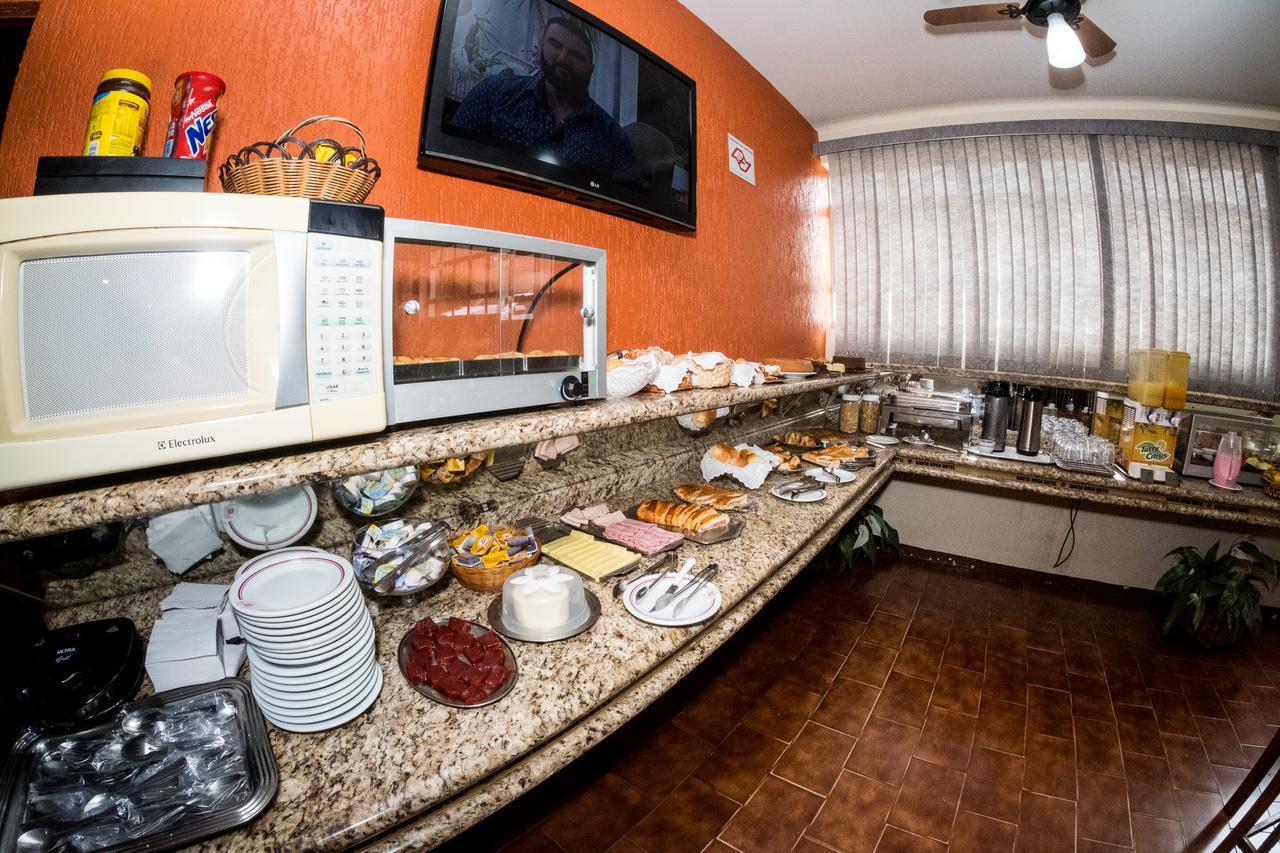Santa Rosa Hotel อัสซิส ภายนอก รูปภาพ