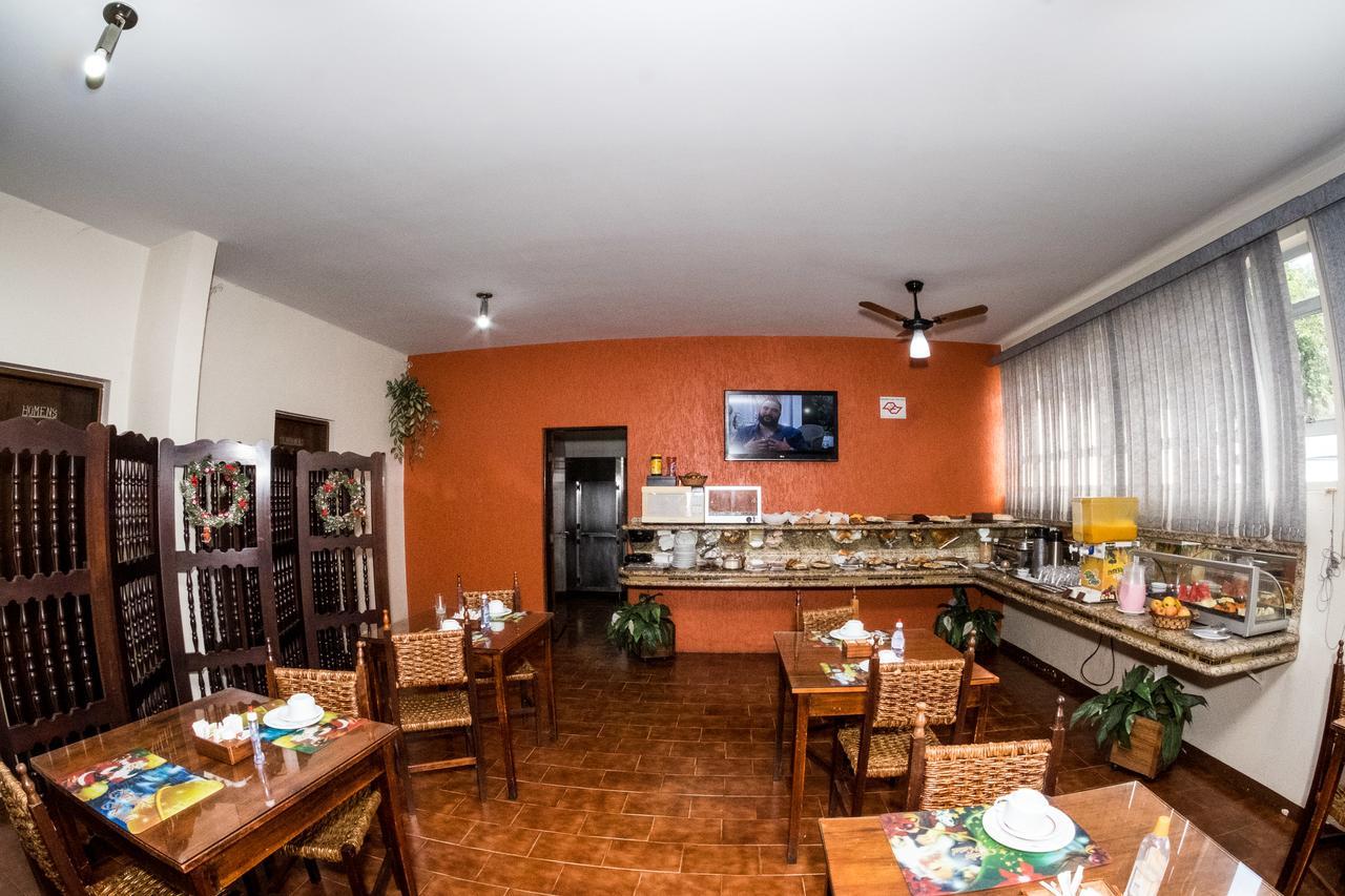 Santa Rosa Hotel อัสซิส ภายนอก รูปภาพ