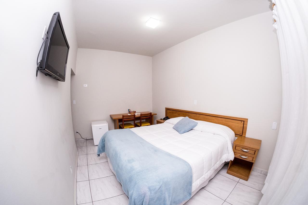 Santa Rosa Hotel อัสซิส ภายนอก รูปภาพ